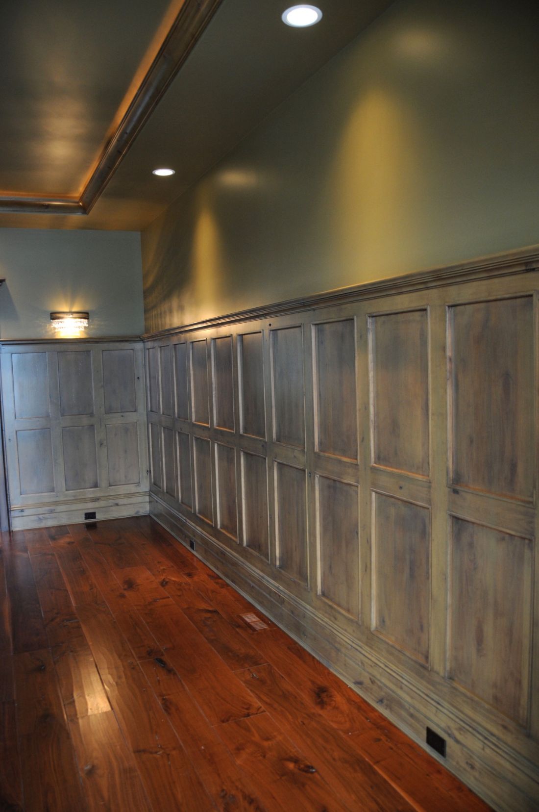 Finished interior painted wainscoting
